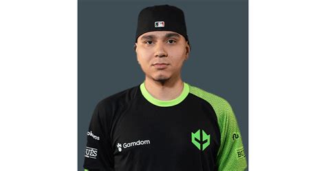 perfil steam hen1.